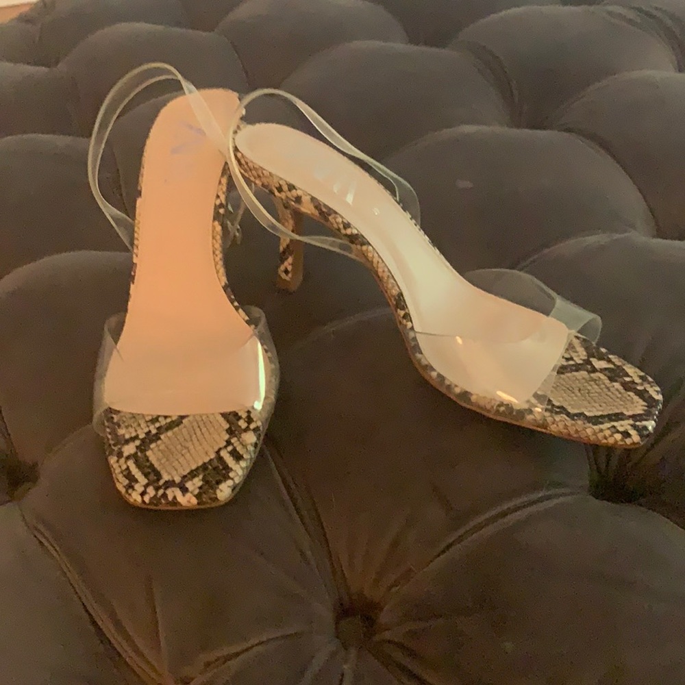 Neutral Snake print Clear straps